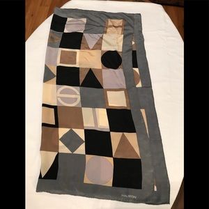 Great versatile Halston scarf in gray, tan & black